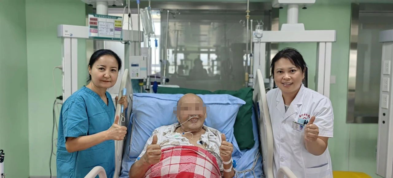 徐奎两地千里连线，成功救治84岁哈萨克族老人生命！